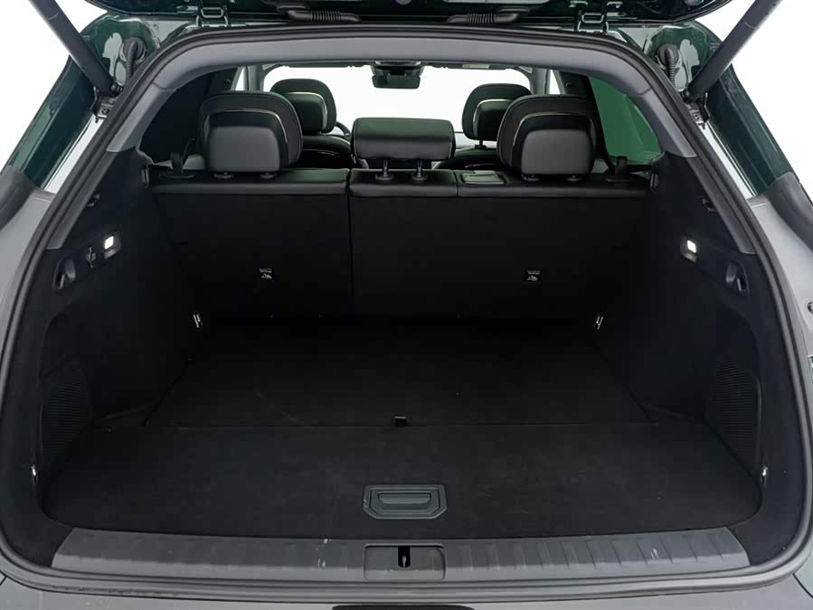 Zeekr 7X 2024 car image #14