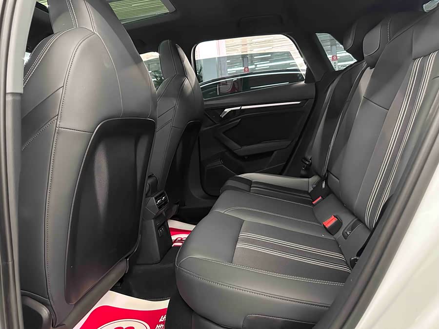 Audi A3 2024 immagine di auto #14