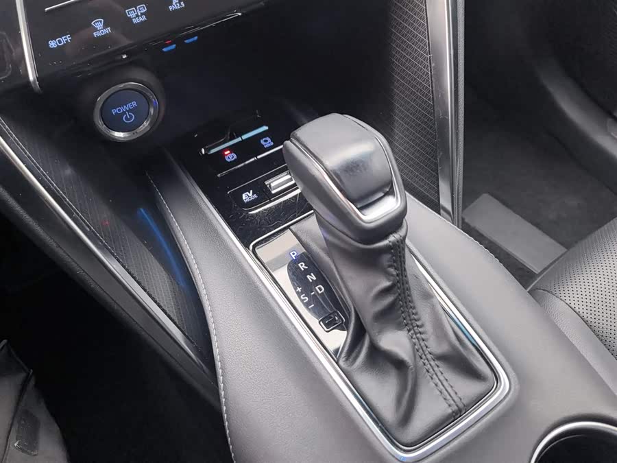 Toyota Venza 2022 immagine di auto #14