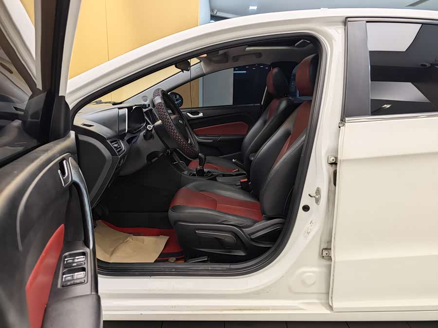 奇瑞 2017 汽车图片 #14