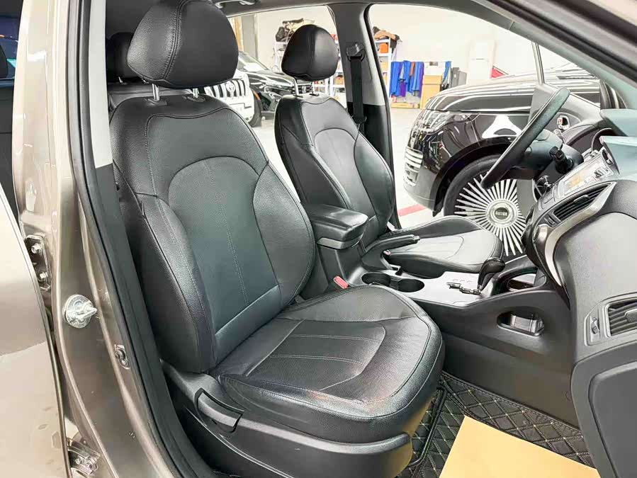 Hyundai ix35 2024 изображение автомобиля #14