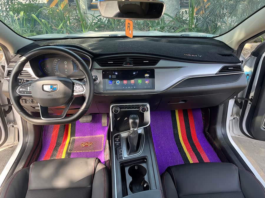 GEELY 2019 #14 GEELY 2019 car image #14