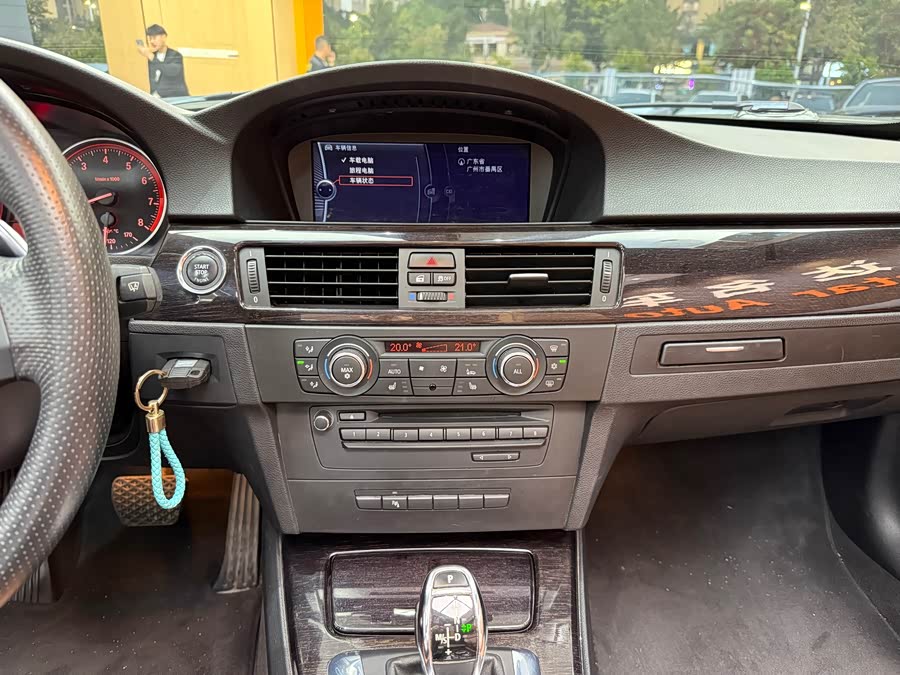 BMW 3 Series (Imported) 2012 immagine di auto #14