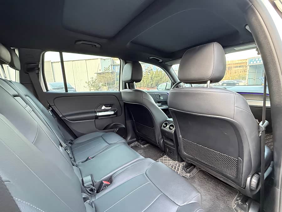 Mercedes-Benz GLB Class 2021 #14 Mercedes-Benz GLB Class 2021 car image #14