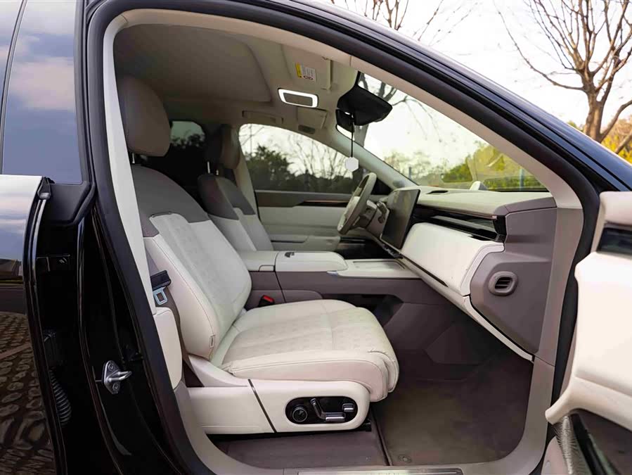 极氪 极氪7X 2025 汽车图片 #14