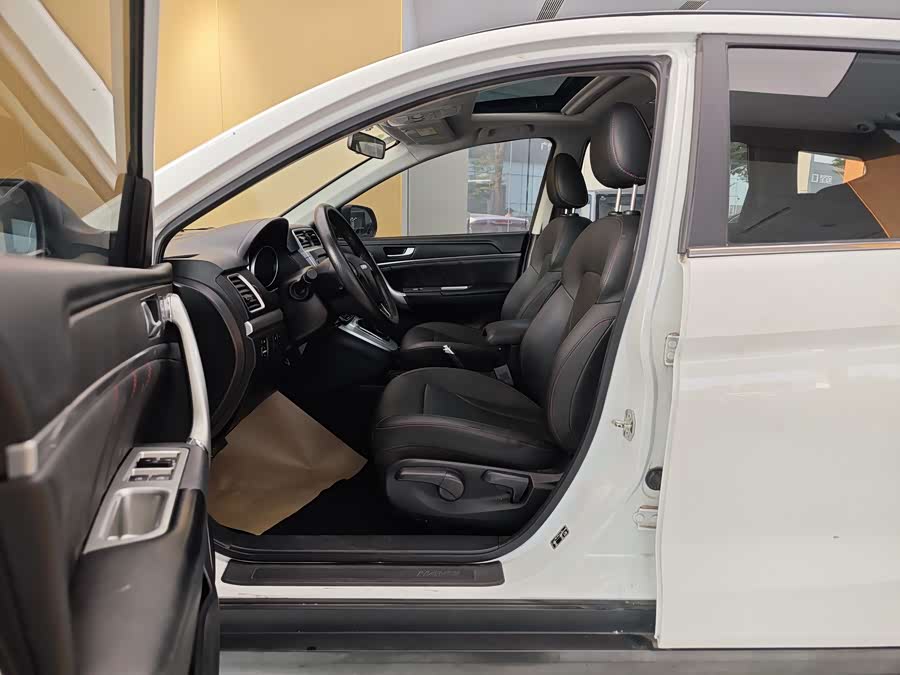 Haval M6 2020 #14 Haval M6 2020 car image #14