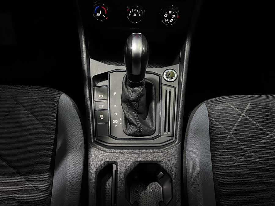 Volkswagen Lavida 2022 #14 Volkswagen Lavida 2022 car image #14