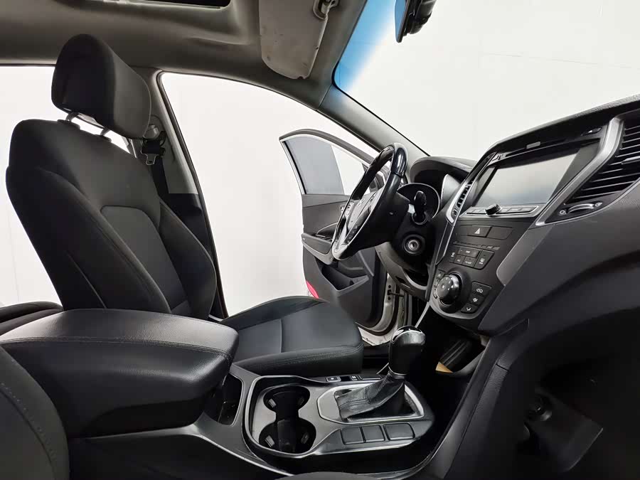 Hyundai Santa Fe 2013 #14 Hyundai Santa Fe 2013 car image #14