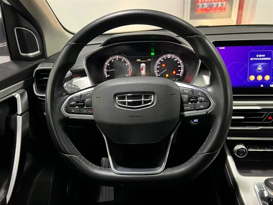 GEELY Coolray 2021 #14 GEELY Coolray 2021 car image #14