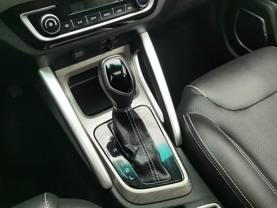 GEELY Vision X3 2018 car image #14