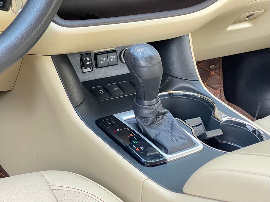 Toyota Highlander 2019 #14 Toyota Highlander 2019 car image #14
