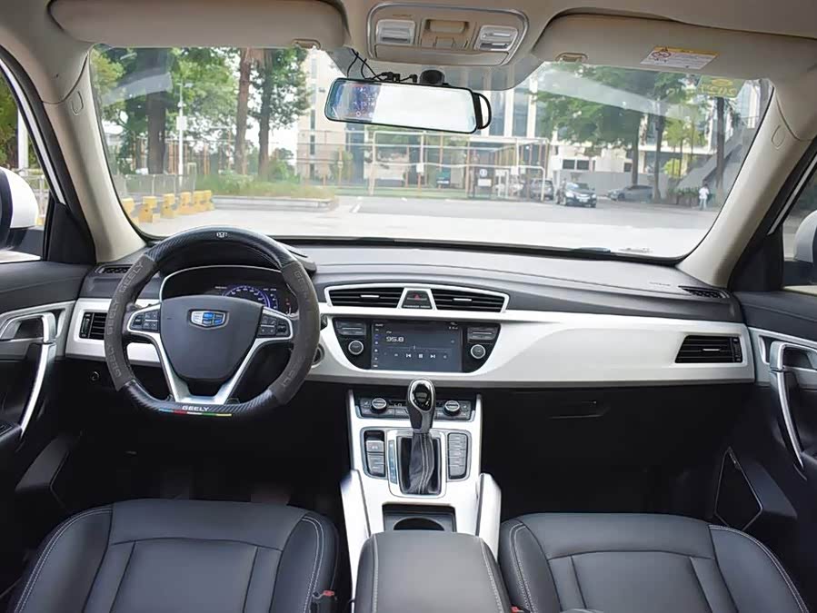 GEELY Boyue 2019 car image #14