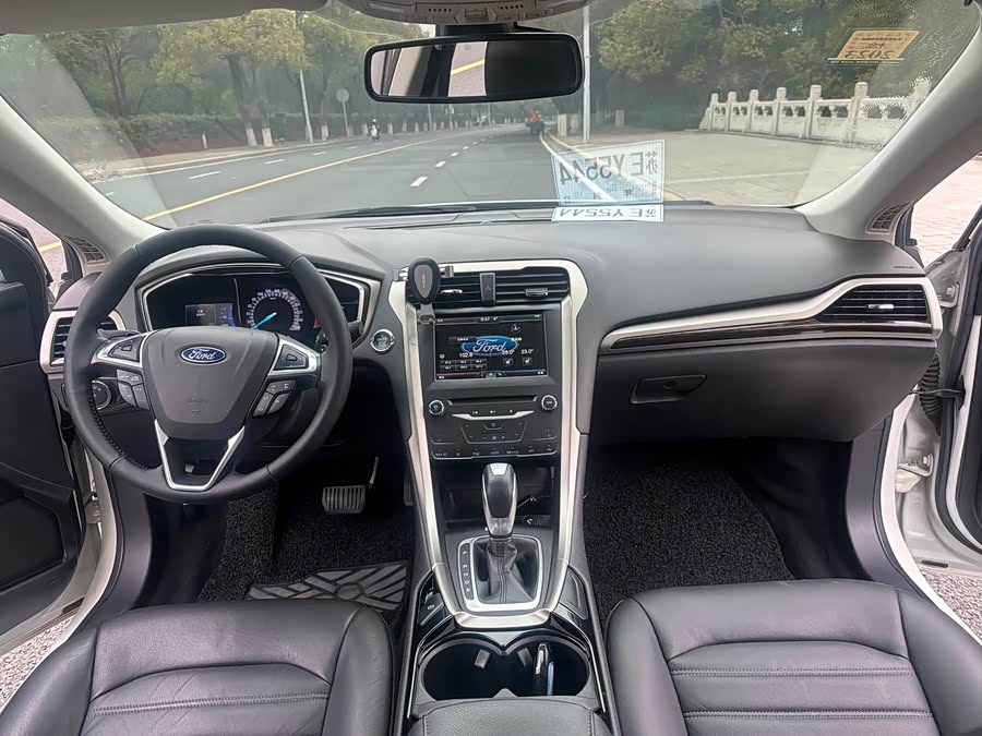 Ford Mondeo 2015 #14 Ford Mondeo 2015 car image #14