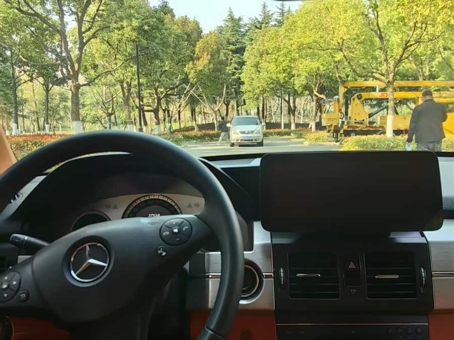 Mercedes-Benz GLK Class (Imported) 2010 car image #14