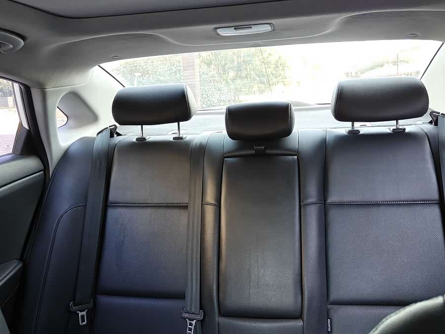 Hyundai Mistra 2014 immagine di auto #14