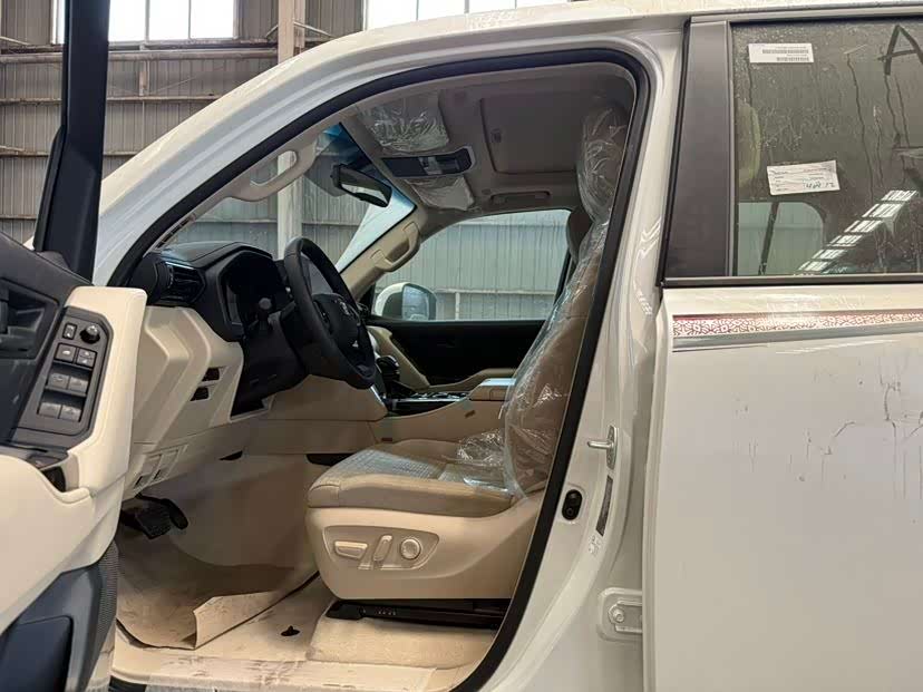 Toyota car image #14