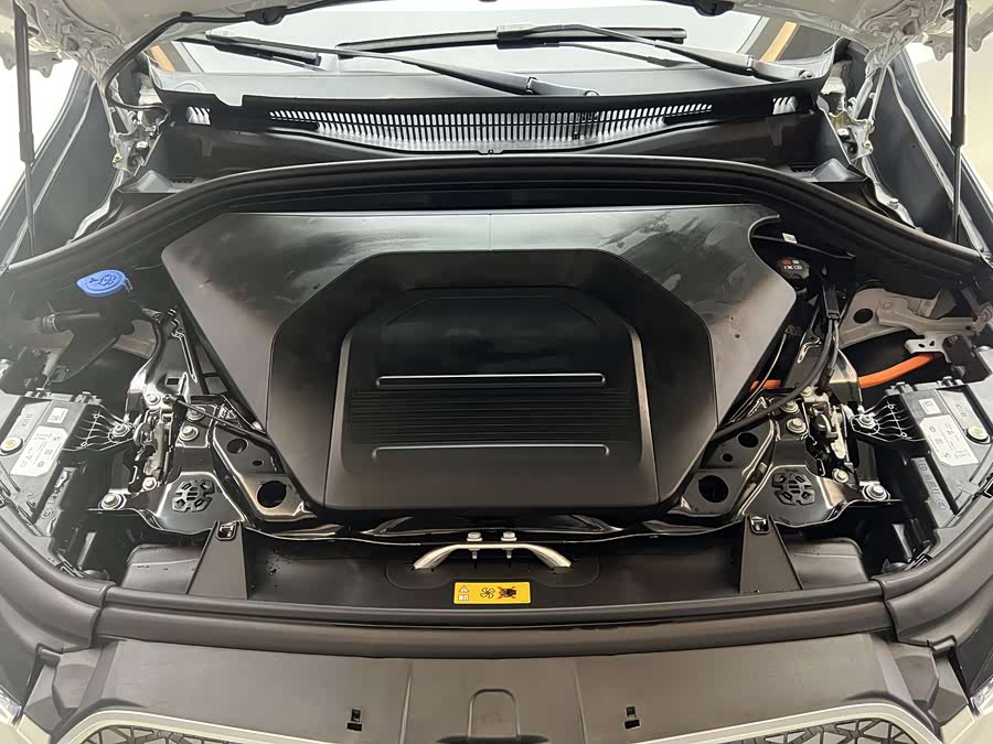 BMW iX1 2024 #14 BMW iX1 2024 car image #14