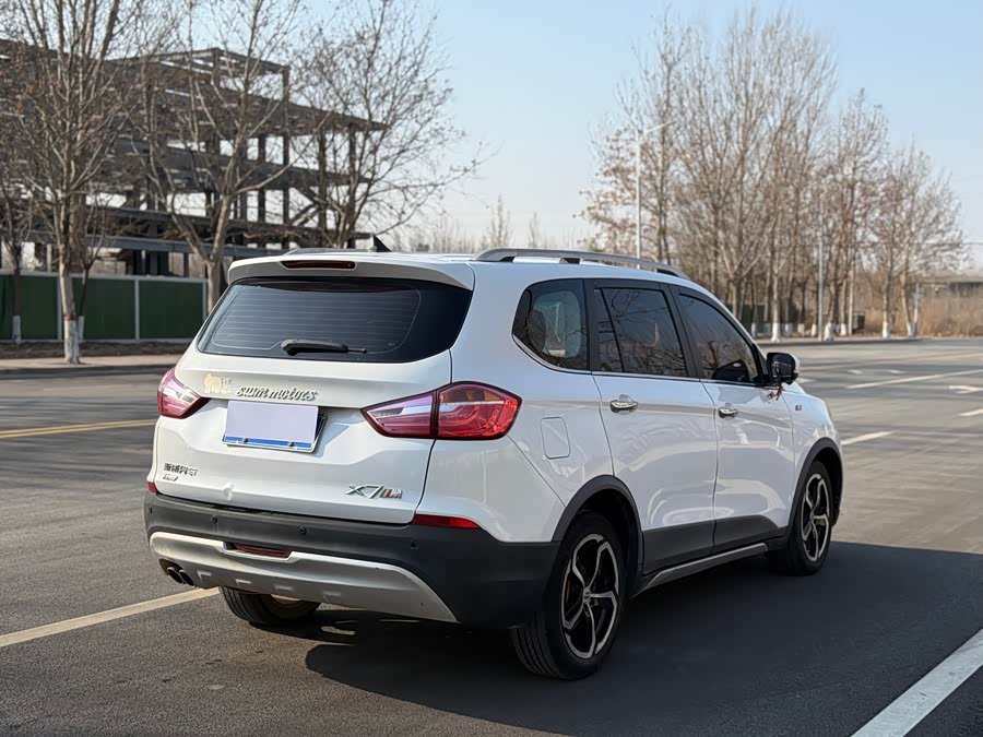 SWM X7 2019 imagen de coche #14