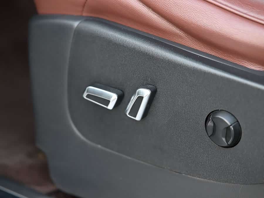 日产 途乐 2018 汽车图片 #14