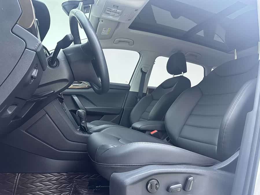 Volkswagen Tharu 2021 #14 Volkswagen Tharu 2021 car image #14