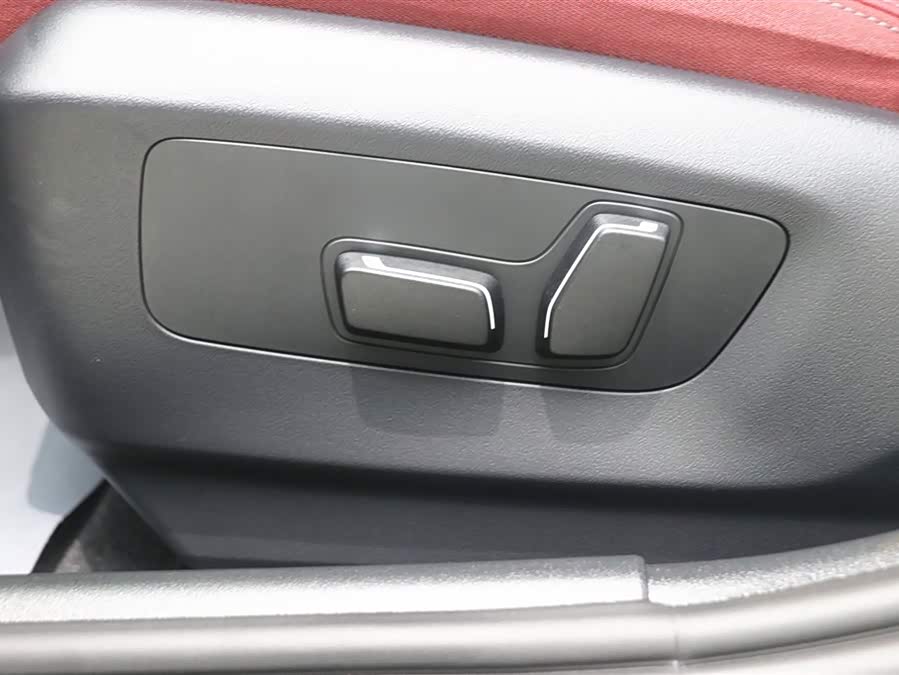 BMW 5 Series 2025 car image #14