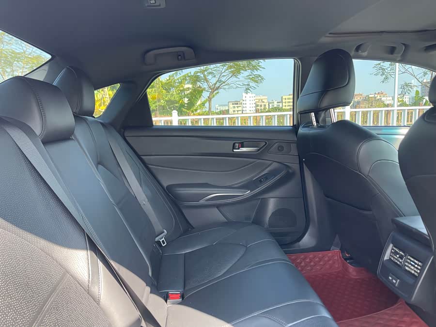 Toyota Avalon 2022 car image #14