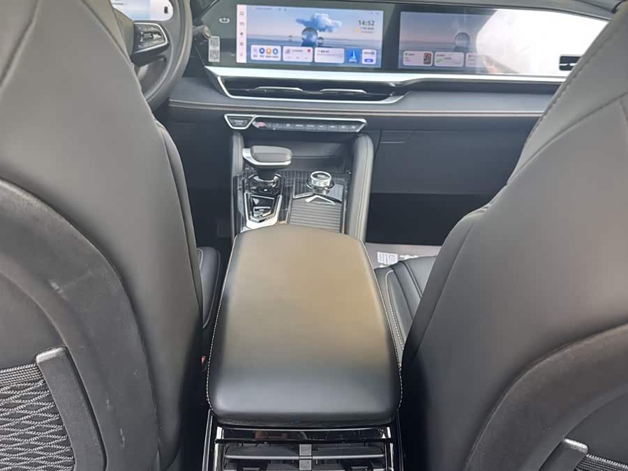 吉利汽车 星越L 2025 汽车图片 #14