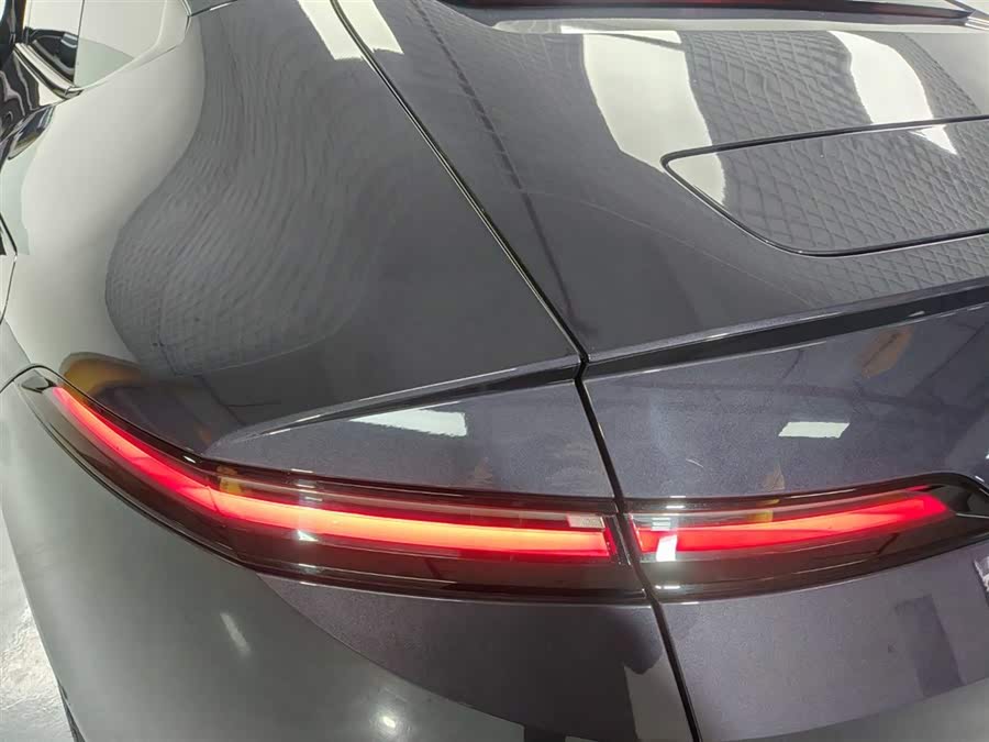 Avatr 12 2023 car image #14