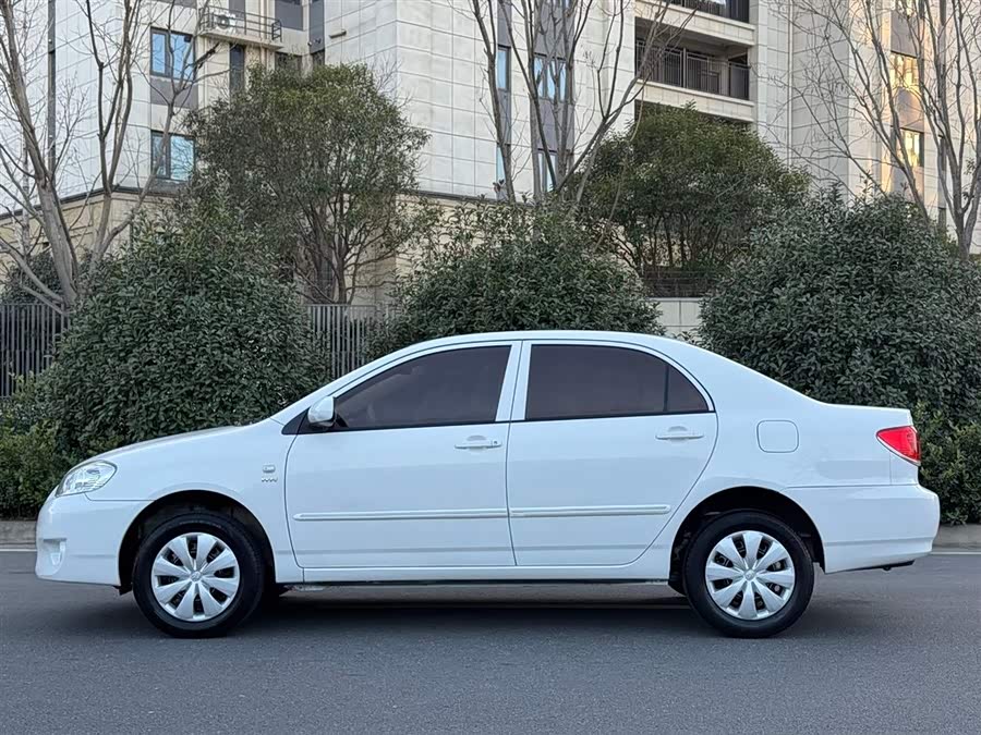 Toyota Corolla (Classic) 2011 #14 Toyota Corolla (Classic) 2011 immagine di auto #14
