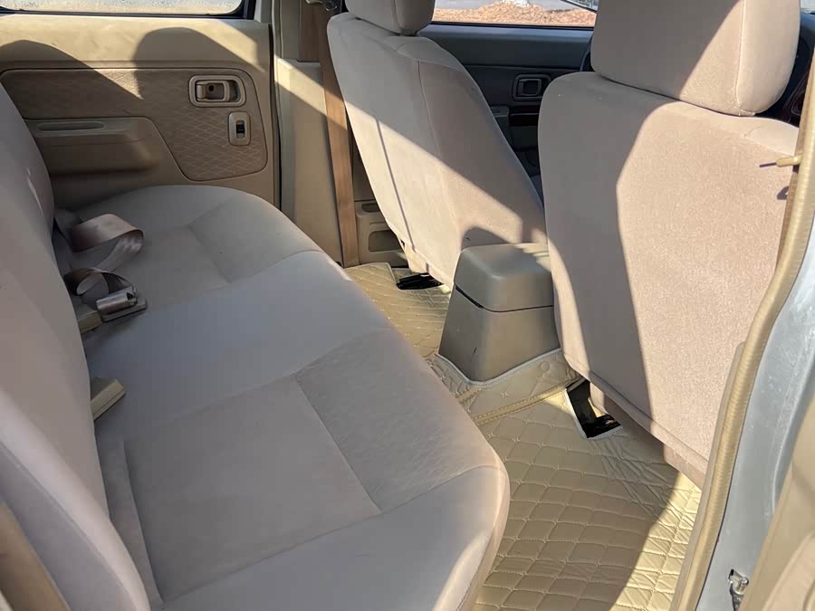 日产 日产ZN厢式车 2015 汽车图片 #14