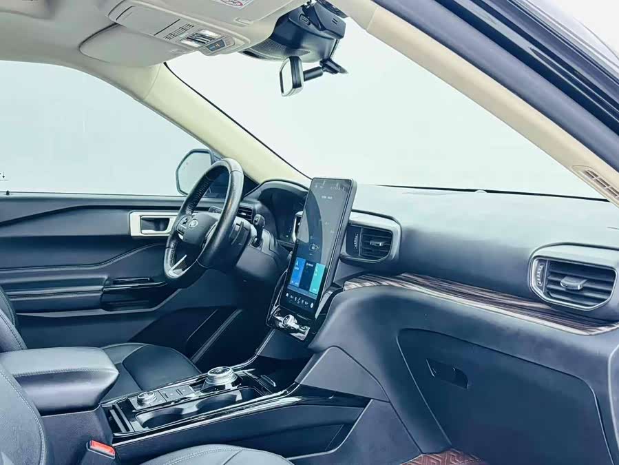 Ford Explorer 2020 #14 Ford Explorer 2020 car image #14