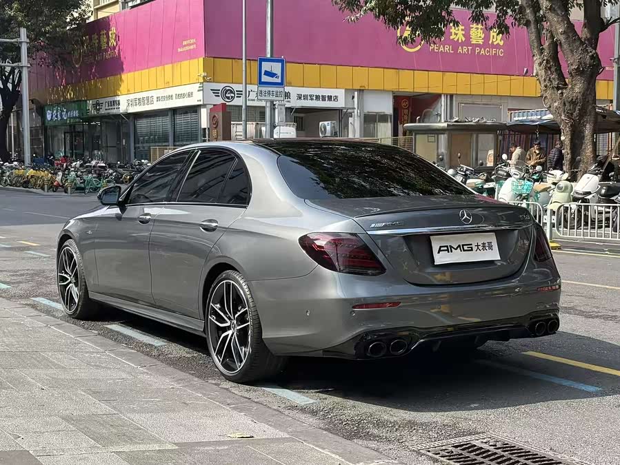 Mercedes-Benz E AMG 2020 صورة سيارة #14