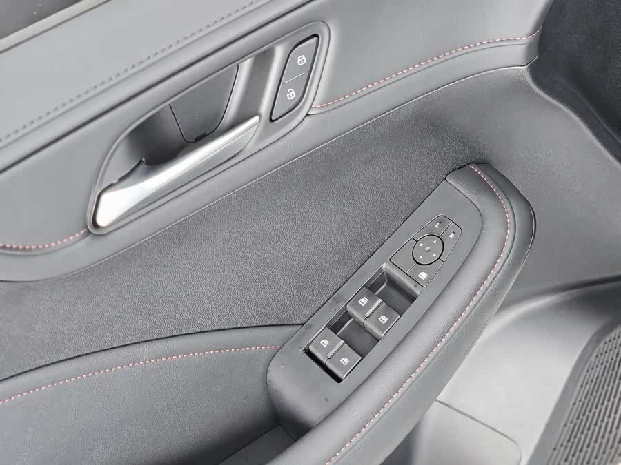 荣威 荣威i5 汽车图片 #14