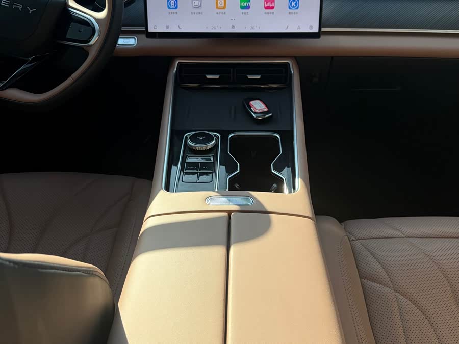 Chery Tiggo8L 2024 car image #14