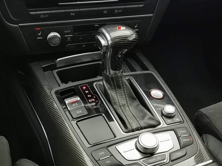 Audi S6 2013 immagine di auto #14
