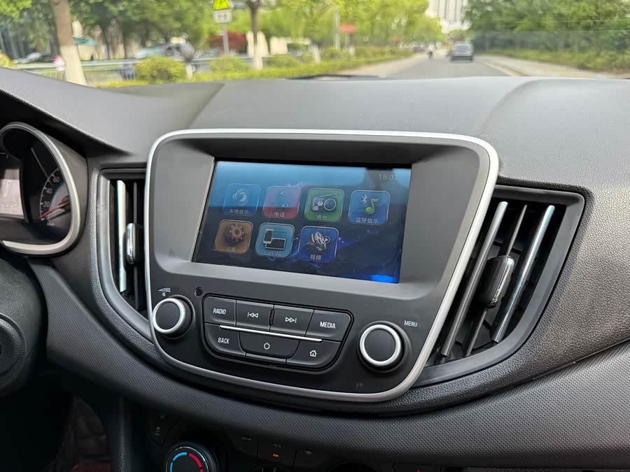 Chevrolet Cavalier 2018 car image #14