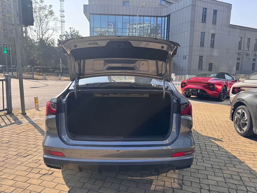 荣威 荣威i5 2025 汽车图片 #14