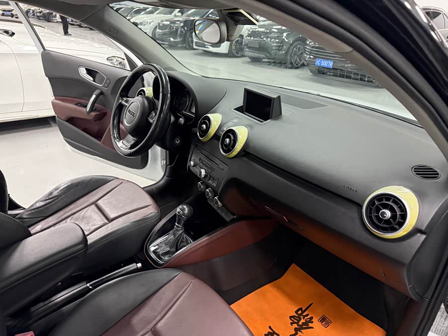 Audi A1 2015 immagine di auto #14