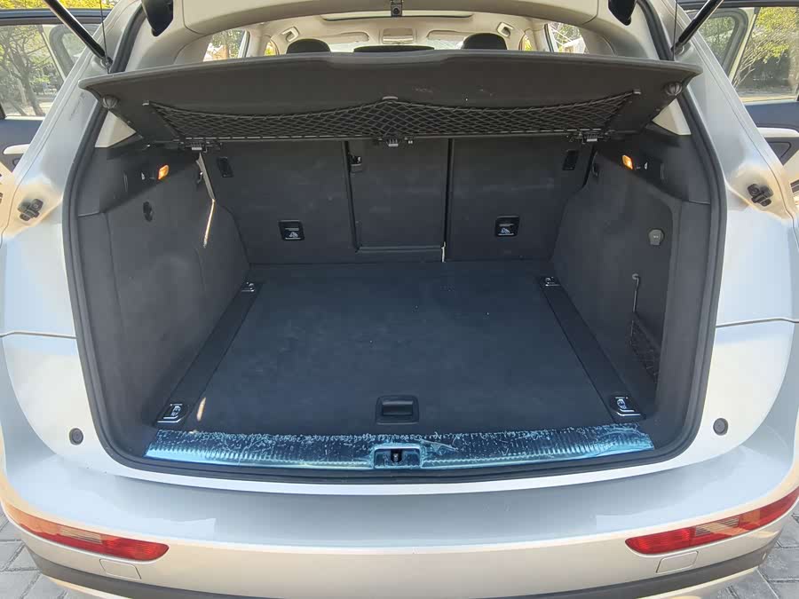 Audi Q5 2015 car image #14