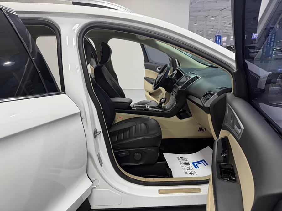 Ford Edge 2017 #14 Ford Edge 2017 car image #14