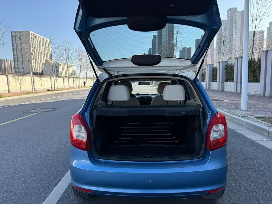 Skoda Fabia 2014 image de voiture #14