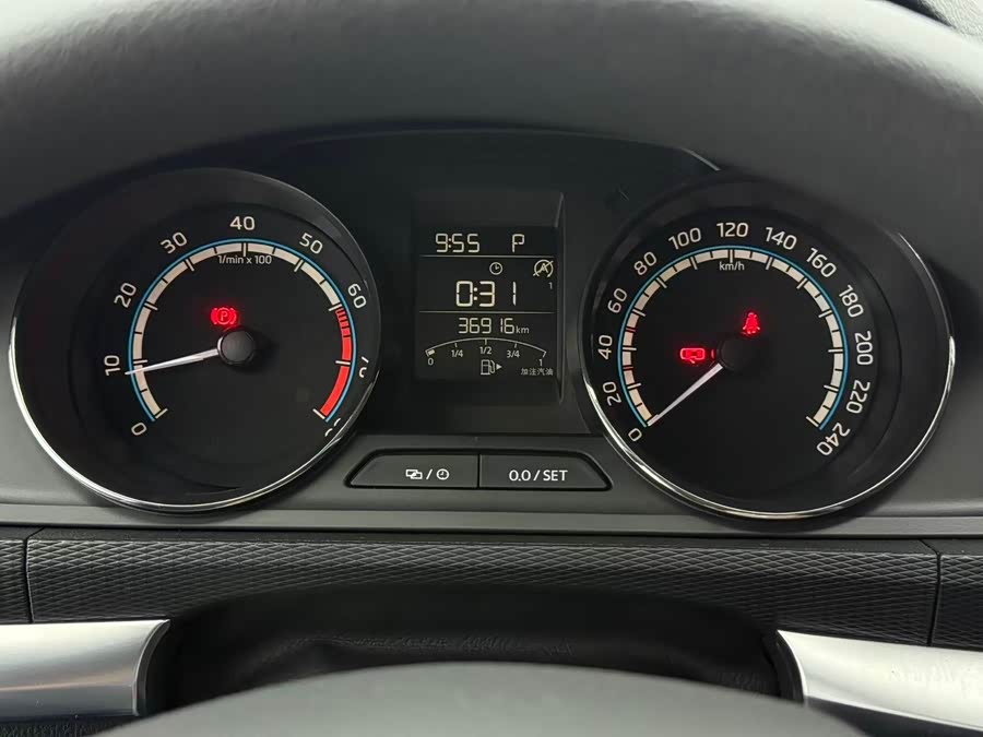 Skoda Kamiq 2021 car image #14