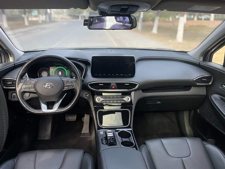 Hyundai Santa Fe 2021 car image #14