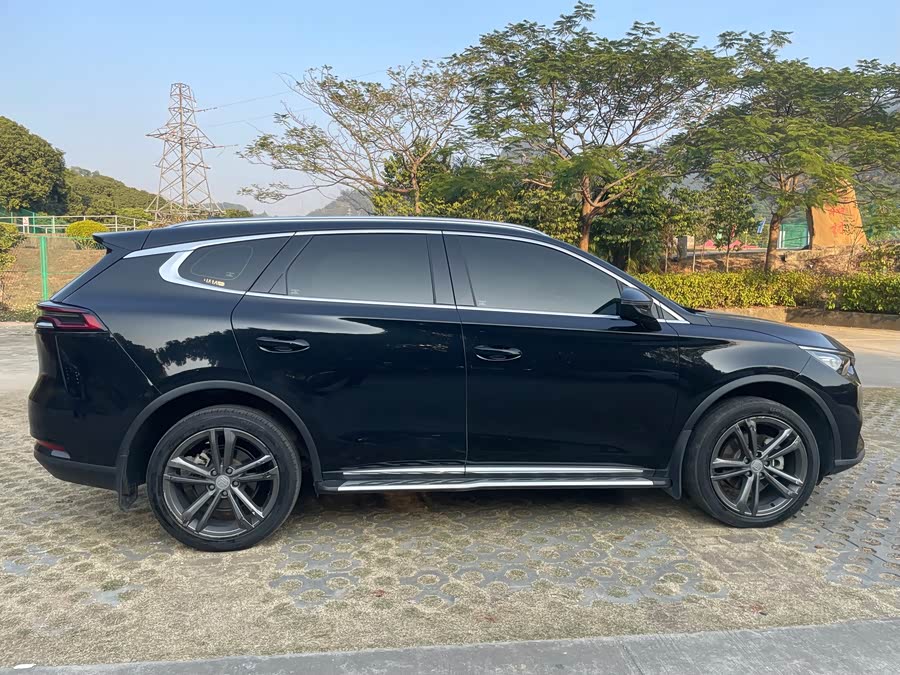 BYD Tang 2021 #14 BYD Tang 2021 immagine di auto #14