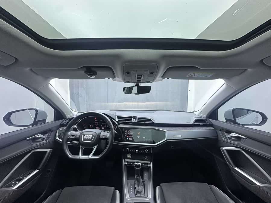 Audi Q3 2023 #14 Audi Q3 2023 car image #14