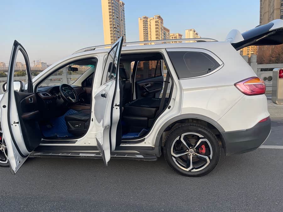 SWM X7 2018 imagen de coche #14