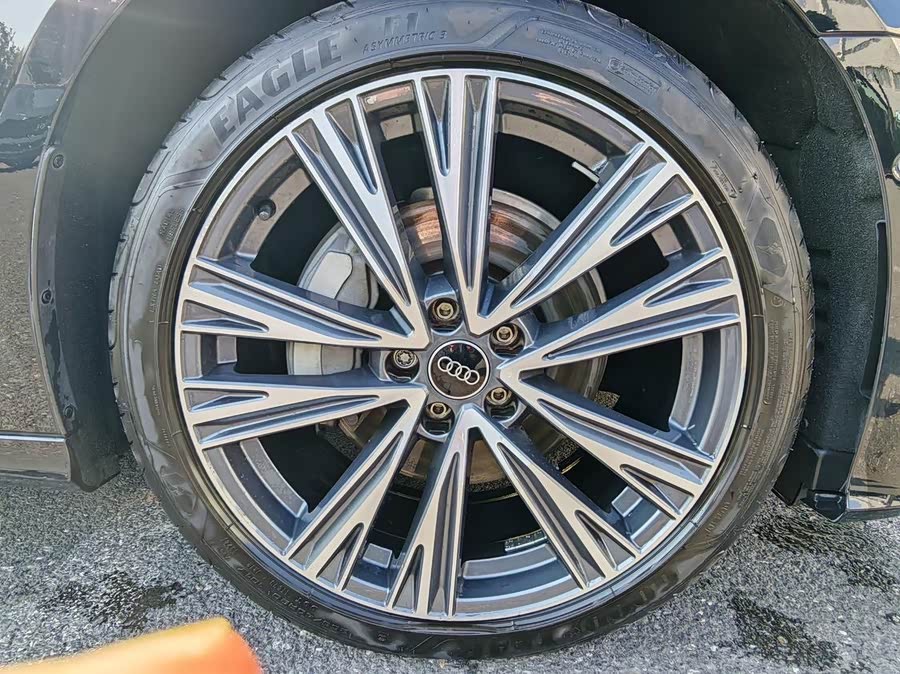 Audi A6L 2024 car image #14