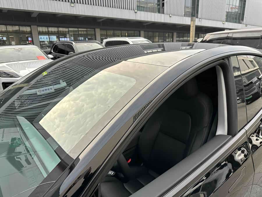 特斯拉 Model Y 2023 汽车图片 #14