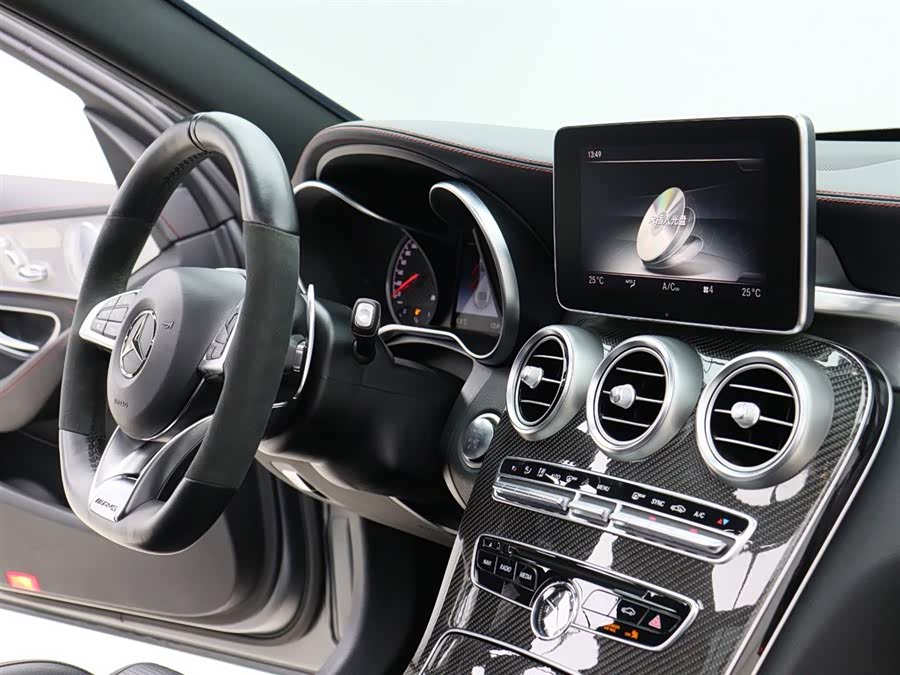 Mercedes-Benz C AMG 2018 immagine di auto #14