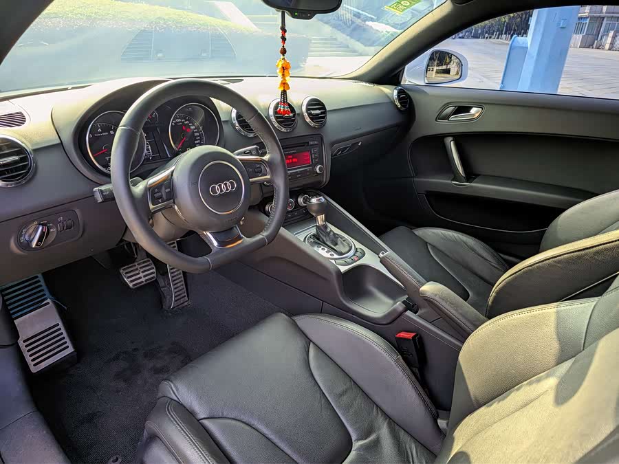 Audi TT 2017 #14 Audi TT 2017 car image #14